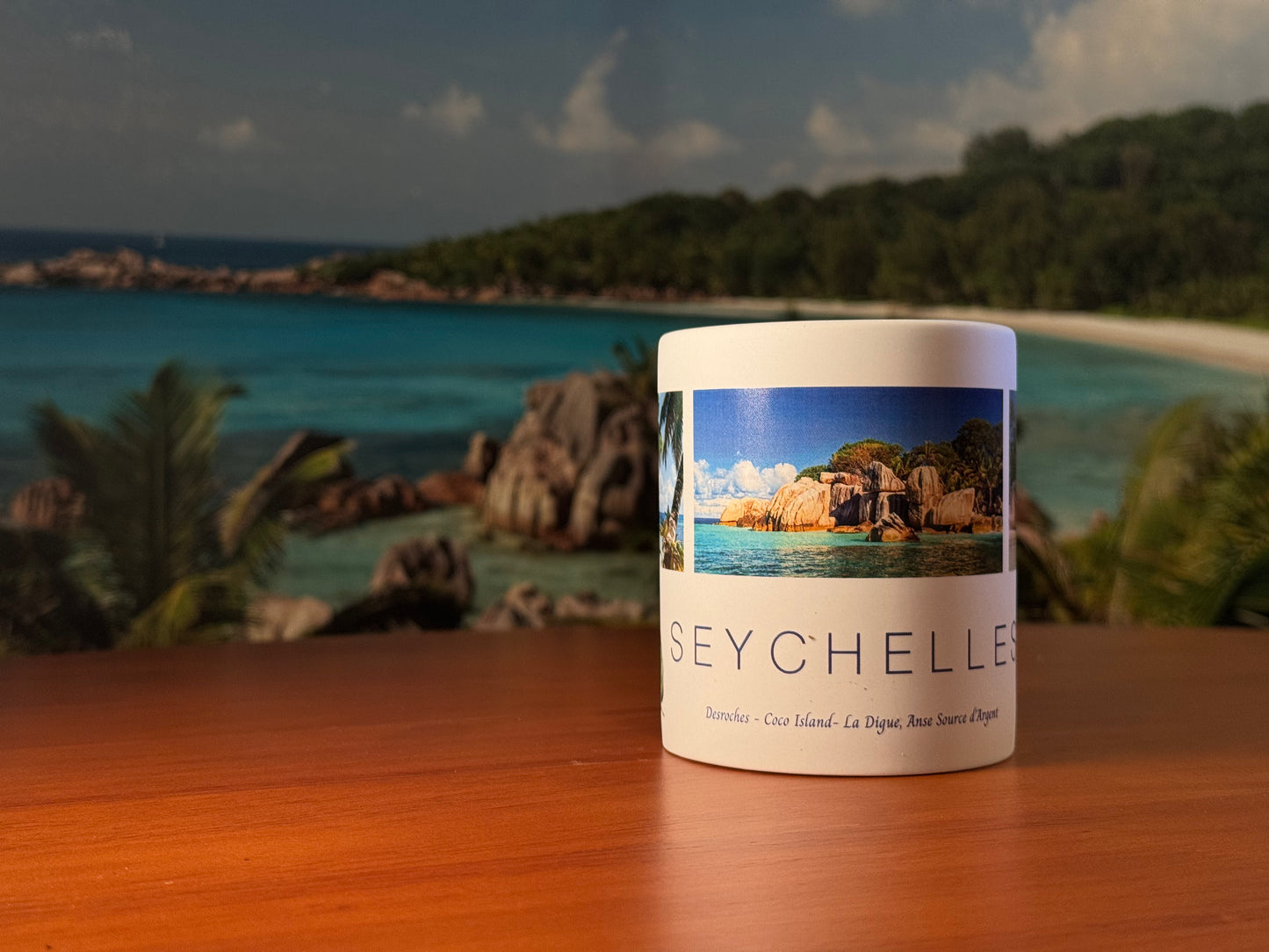 « Seychelles 1 » Matt Mug 11oz