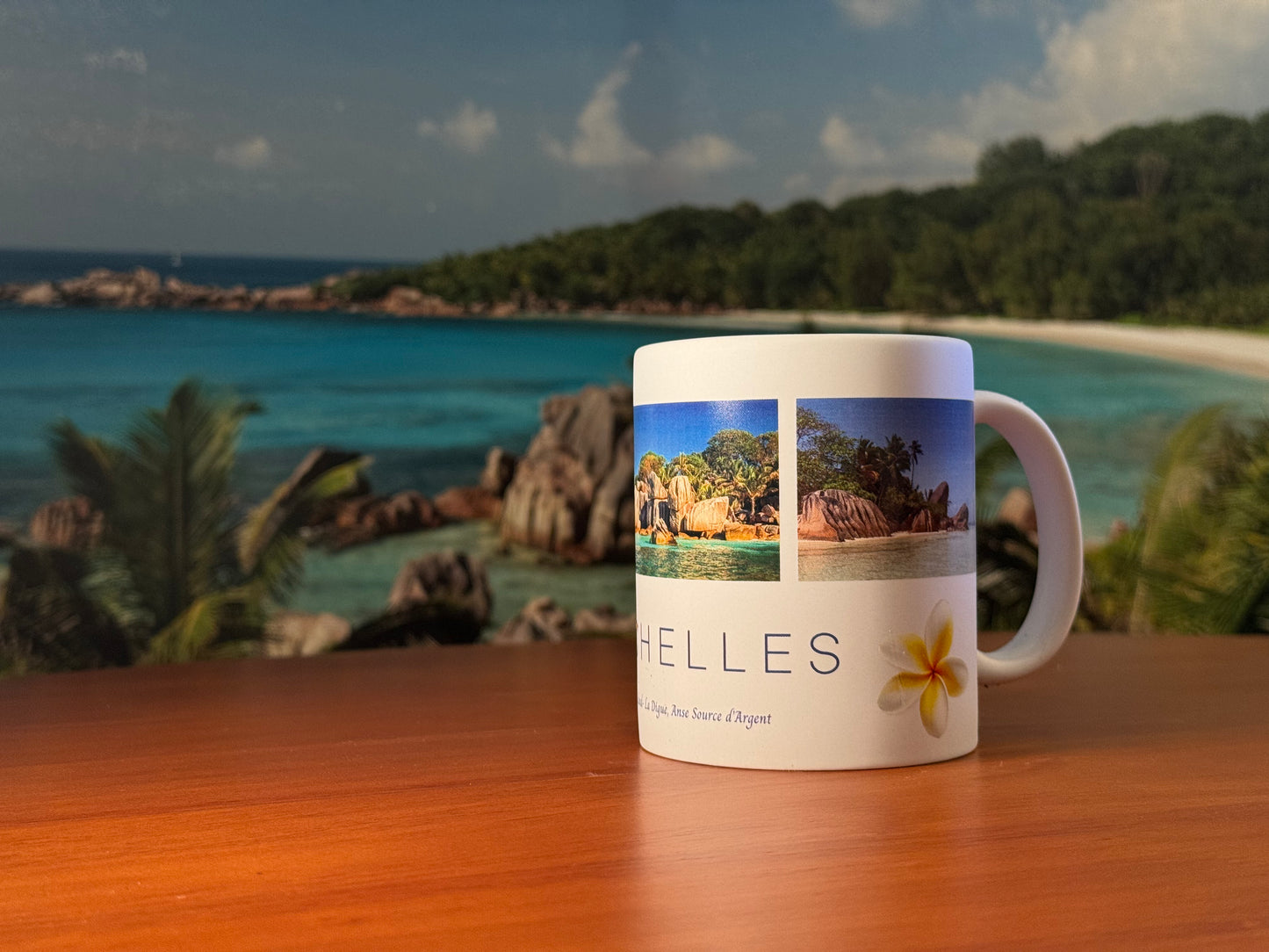 « Seychelles 1 » Matt Mug 11oz