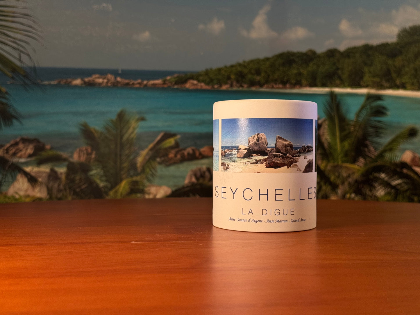 « La Digue 2 » Matt Mug 11oz