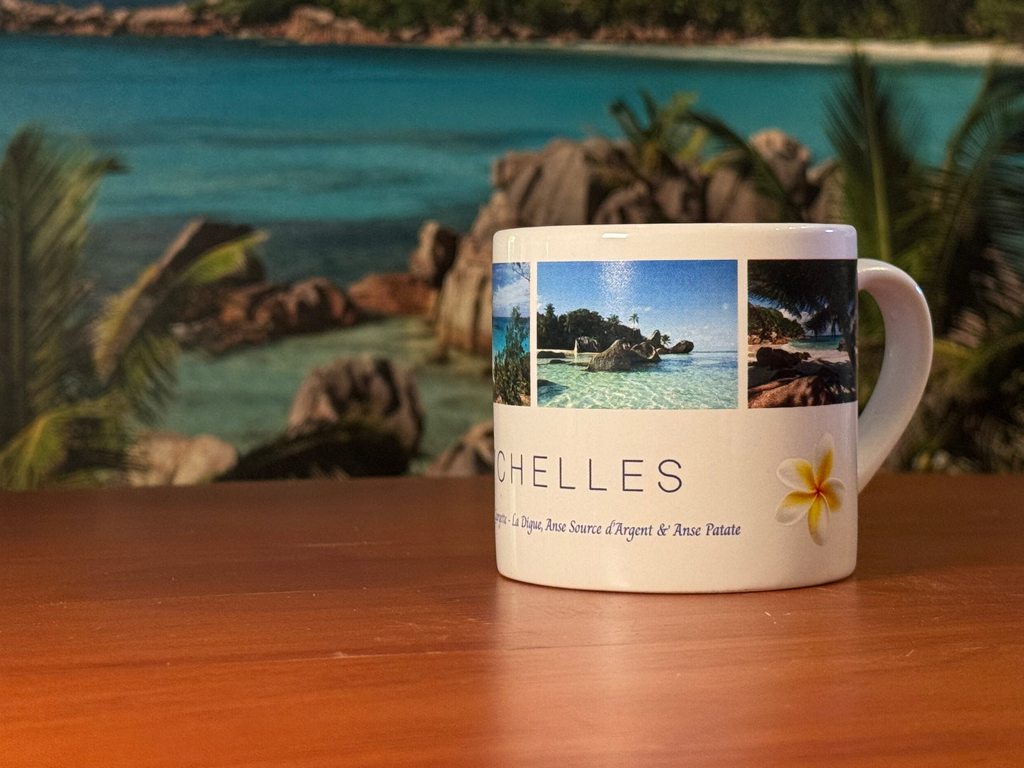 « Seychelles 3 » Mug 6oz